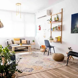  Hostel Santurcia (adults Only)